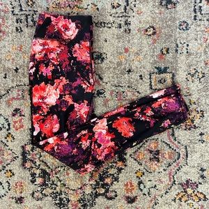 Fabletics floral leggings